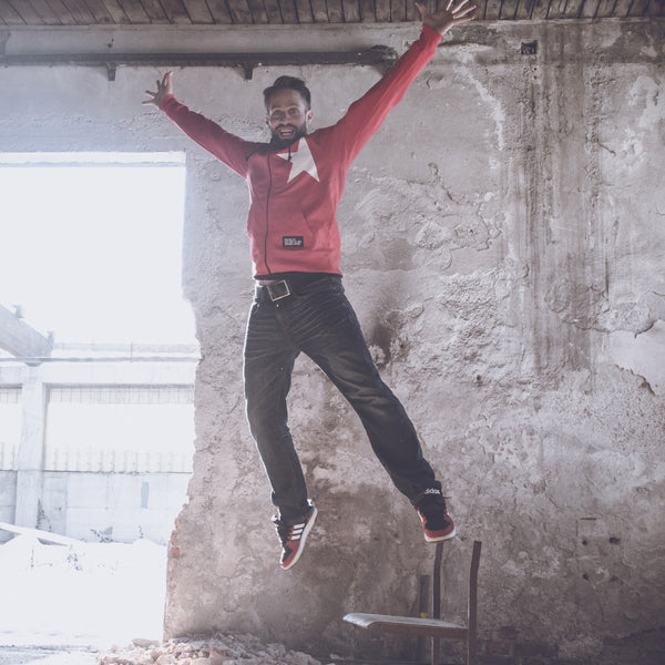 7th hoodie+zip red/white with TITOS star logo