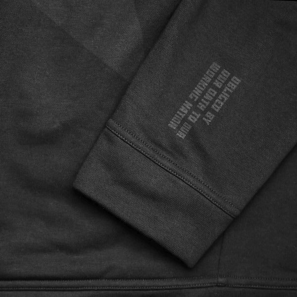 9th TITOS hoodie black/black with large star logo
